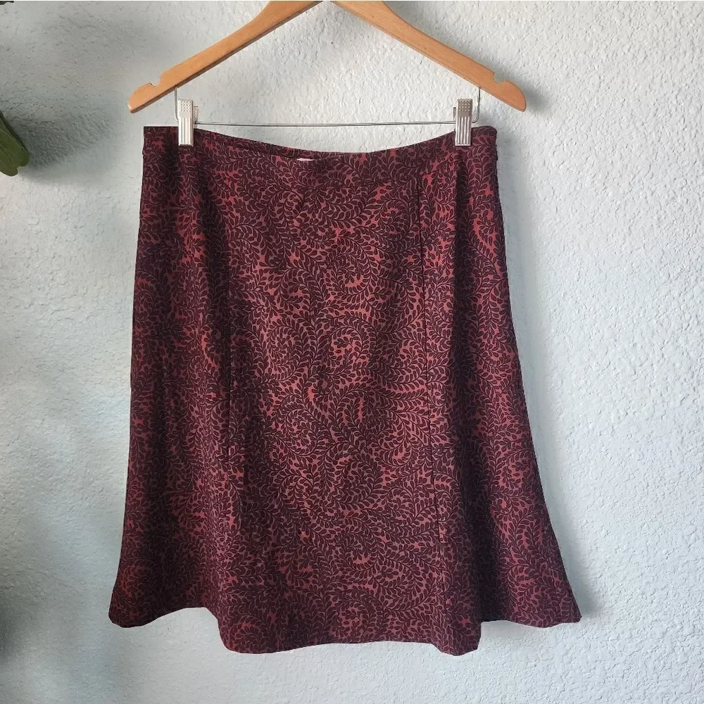 LOFT fully lined skirt